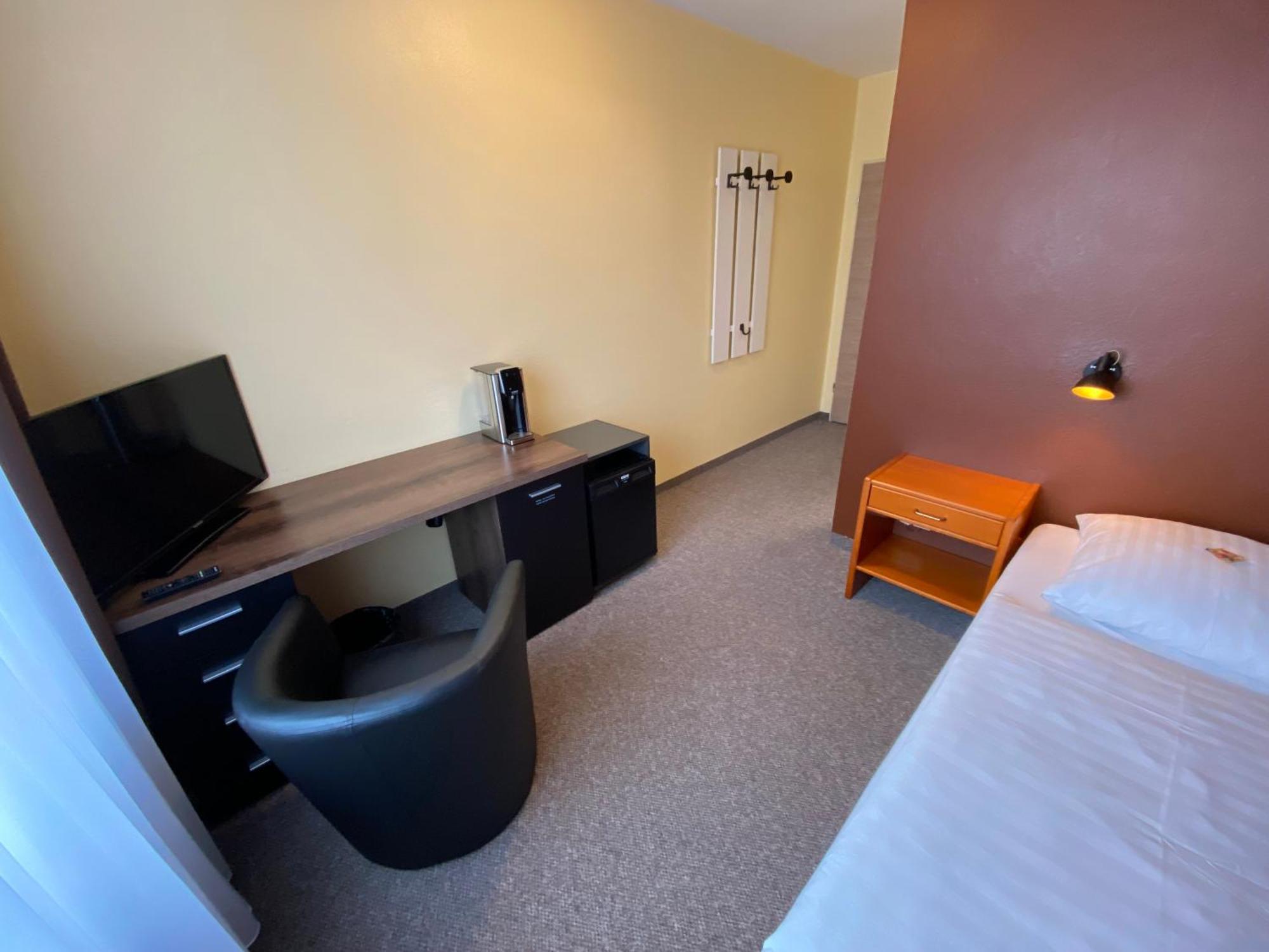 Adamidis Hotel Altenmedingen 外观 照片