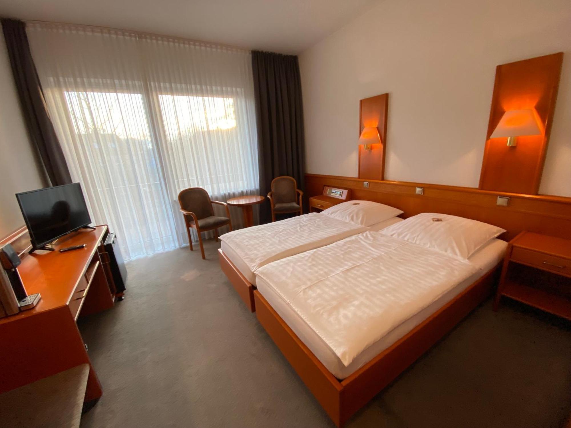 Adamidis Hotel Altenmedingen 外观 照片