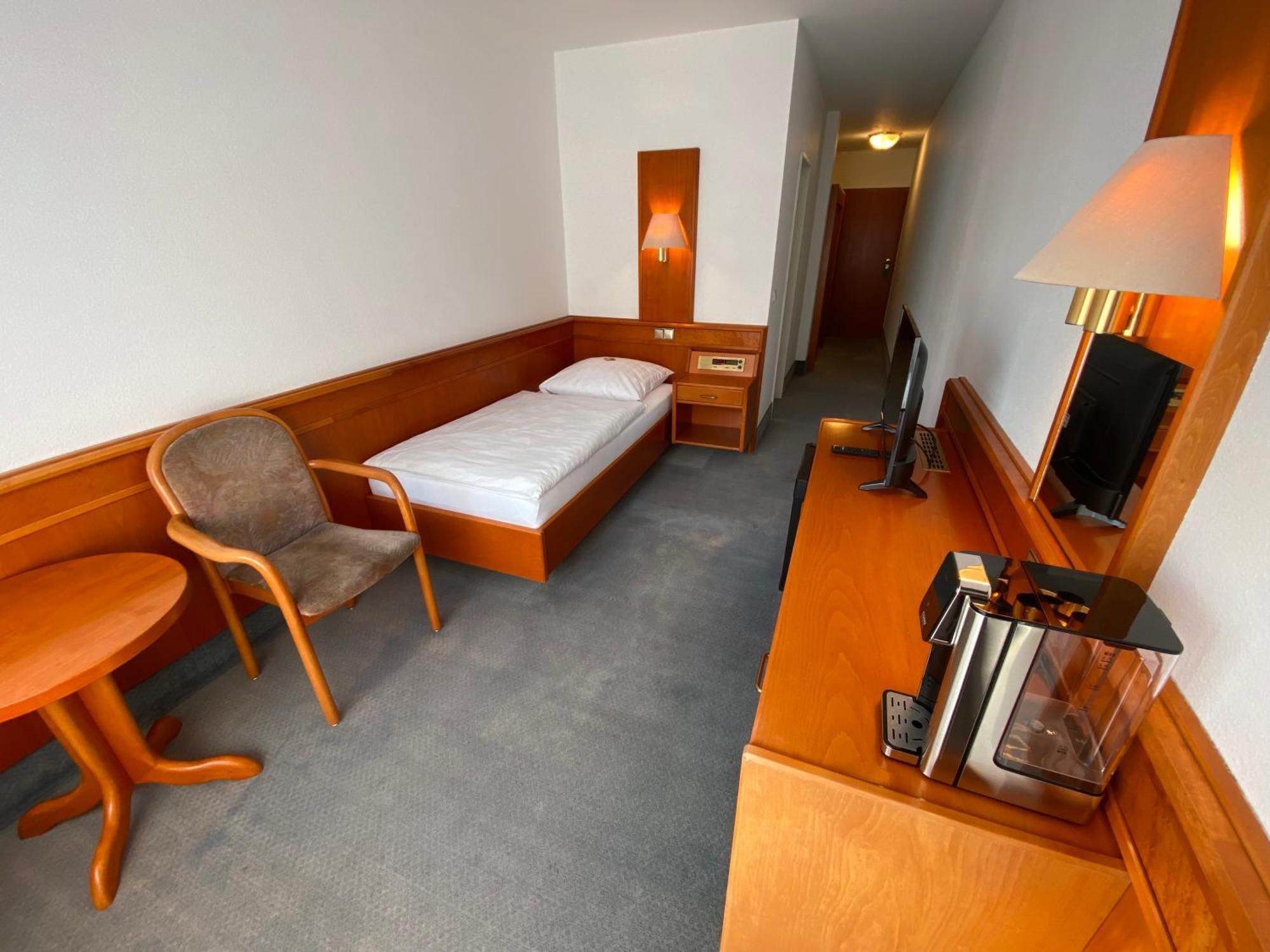 Adamidis Hotel Altenmedingen 外观 照片